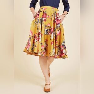 Modcloth Ikebana For All A-line Midi Skirt in Saffron Floral Size 2X